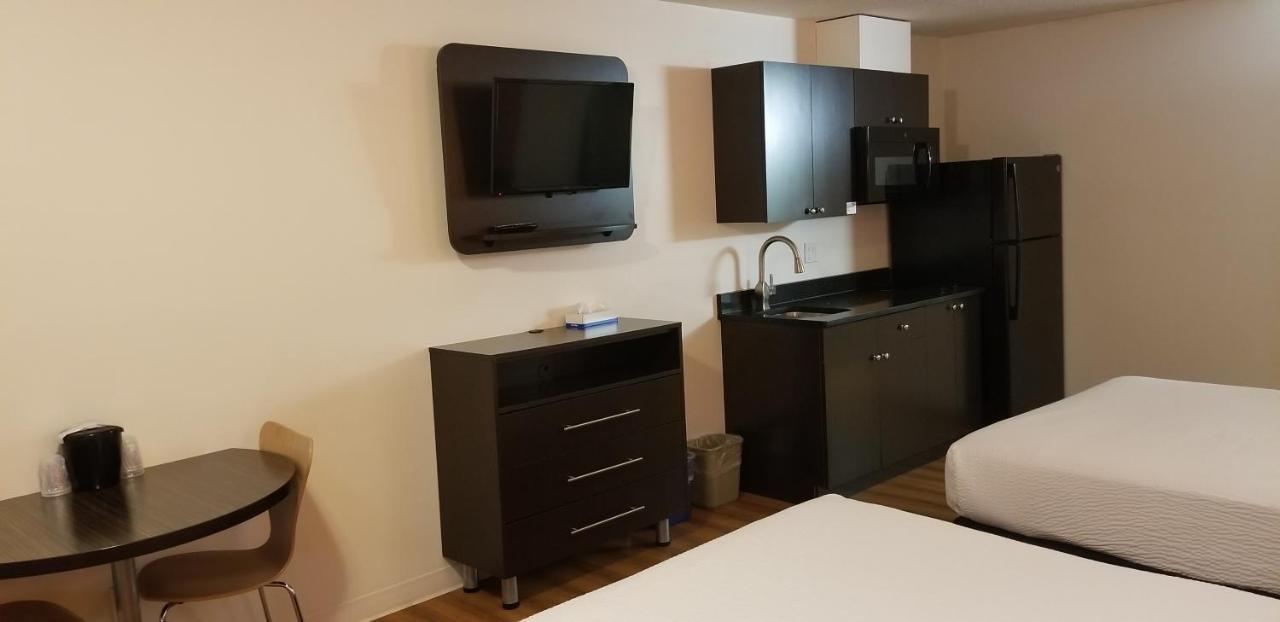 Joys Inn Innisfail, Ab Luaran gambar