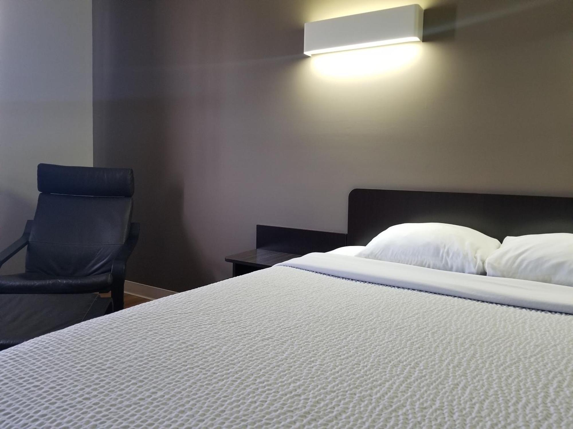 Joys Inn Innisfail, Ab Luaran gambar