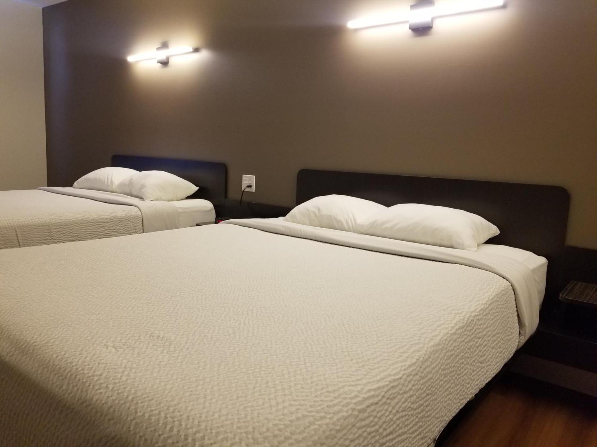 Joys Inn Innisfail, Ab Luaran gambar