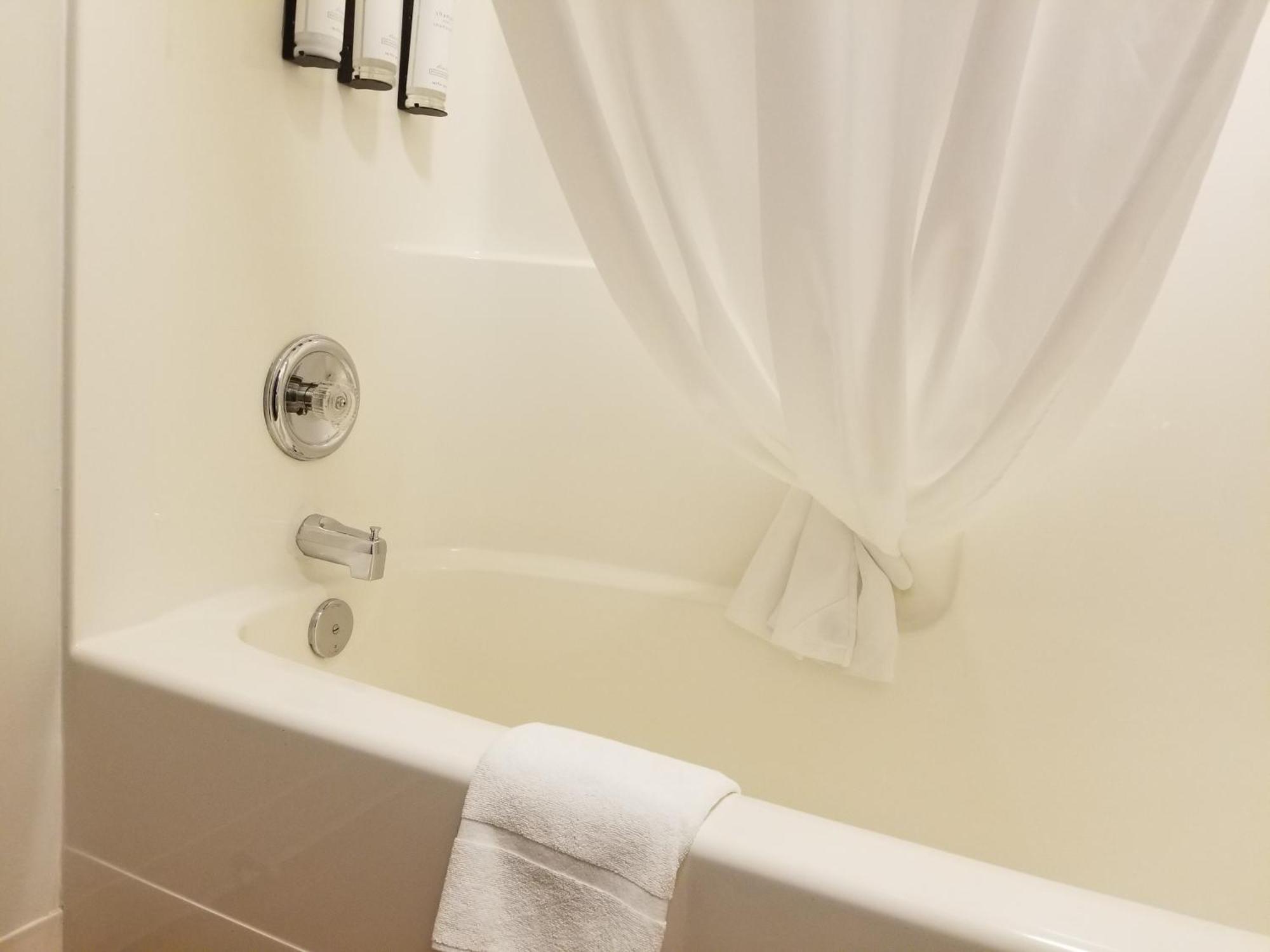 Joys Inn Innisfail, Ab Luaran gambar