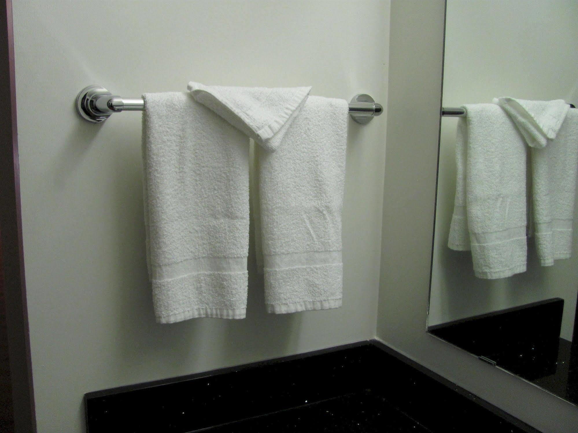 Joys Inn Innisfail, Ab Luaran gambar
